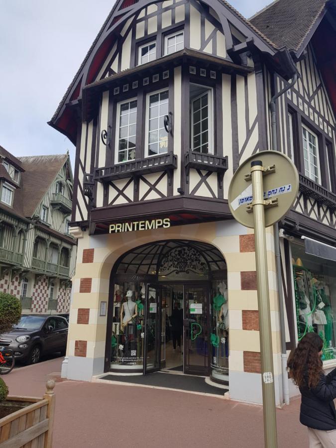 Appartement Deauville Hyper Centre Esterno foto